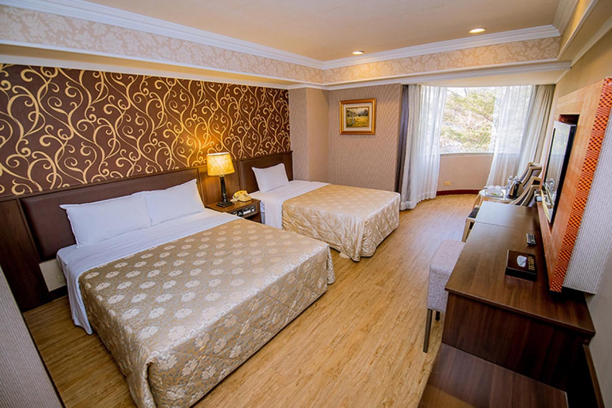 Hamilton Hotel Тайчжун Экстерьер фото