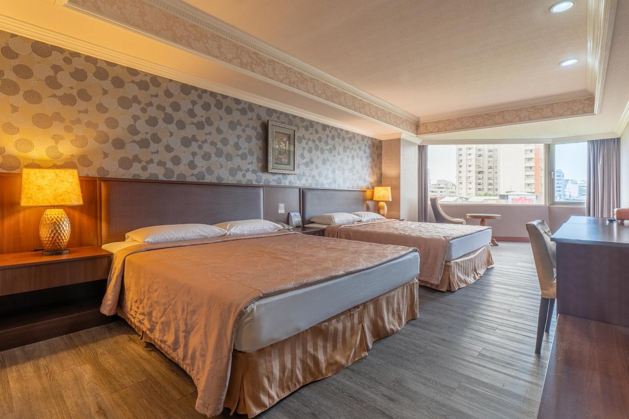 Hamilton Hotel Тайчжун Экстерьер фото